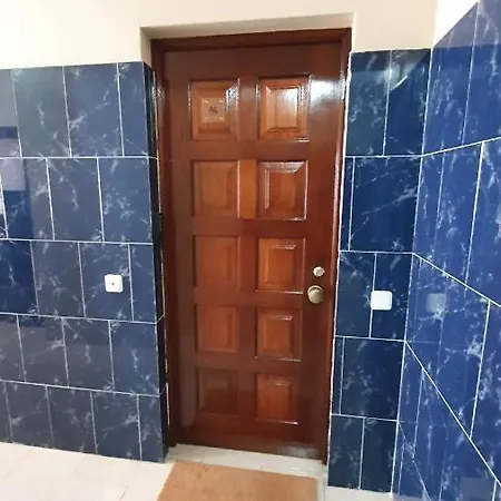 Caldas Da Rainha's & White Appartamento *