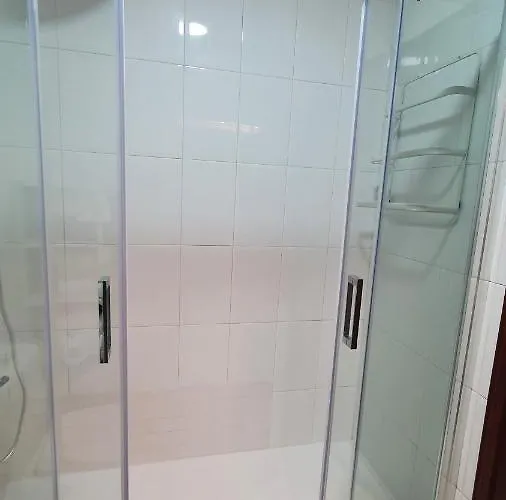 Caldas Da Rainha's & White * 칼다스하이냐