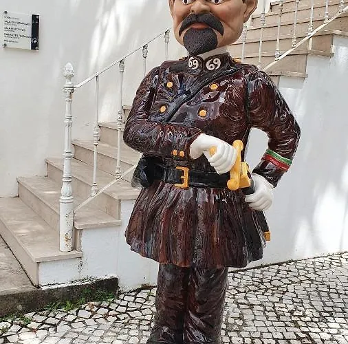 Caldas Da Rainha's & White 아파트 *